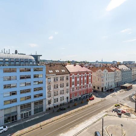Brand New Studio Apartment #51 With Free Secure Parking In The Center Praha Exteriér fotografie