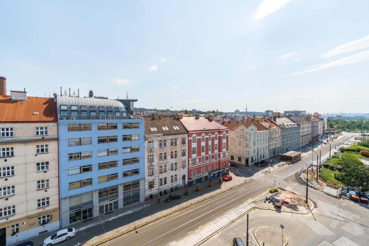 Brand New Studio Apartment #51 With Free Secure Parking In The Center Praha Exteriér fotografie